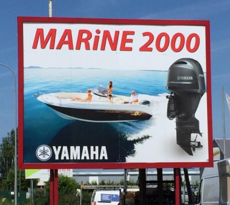 Image Pose d'un panneau pour Yamaha